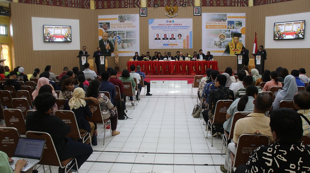 SENAT UNMUS GELAR RAPAT TERBUKA PENYAMPAIAN VISI, MISI DAN PROGRAM KERJA BAKAL CALON REKTOR