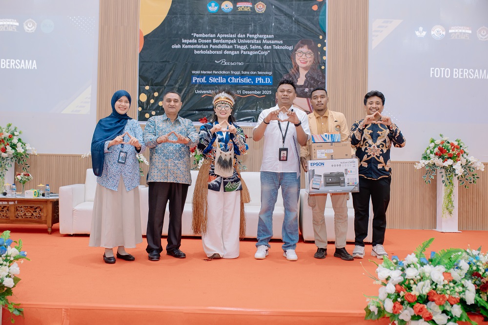 DOSEN UNMUS TERIMA APRESIASI DAN PENGHARGAAN SEBAGAI DOSEN BERDAMPAK