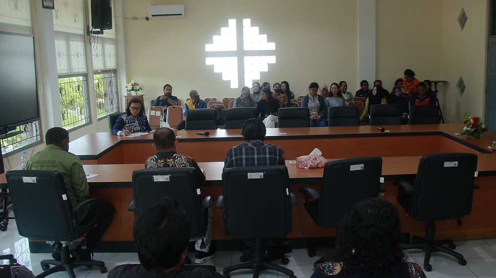 UNMUS GELAR RAPAT PEMBENTUKAN PENGURUS ALUMNI YANG BARU