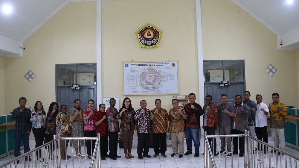 Kolaborasi Strategis UNS dan Unmus Bahas Transformasi  Menuju Perguruan Tinggi Berdampak
